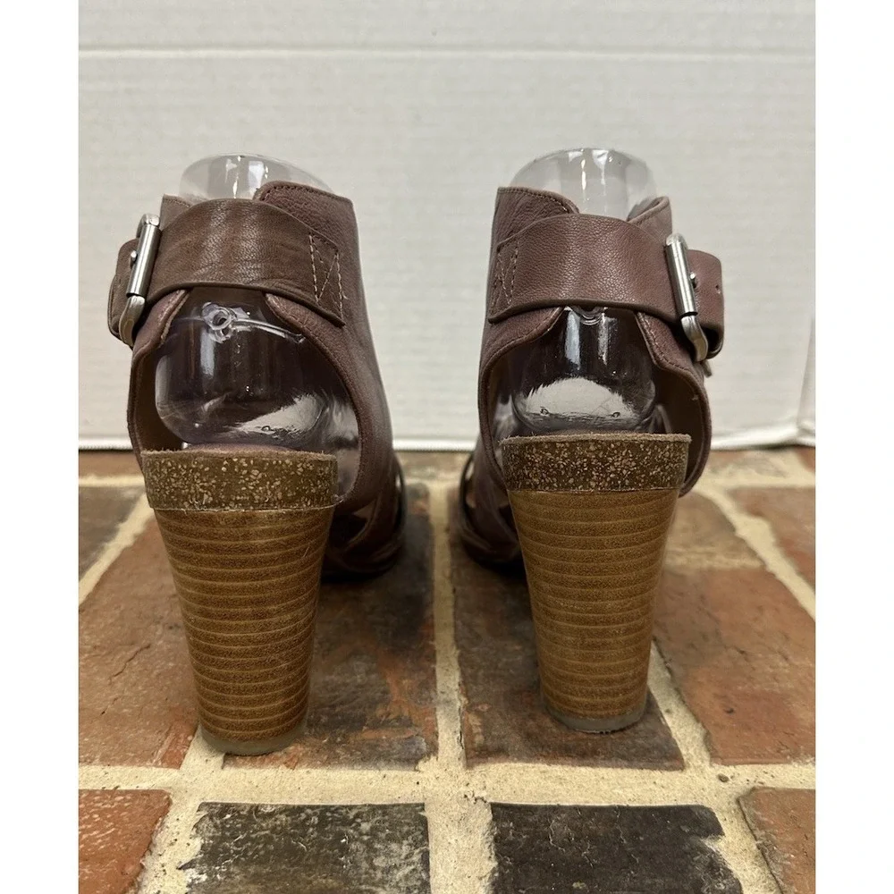 Sofft Christine Stacked Heel Sandals Women's 9‎ Leather Brown Silver Strappy